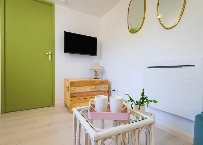 La Petite Escapade - Joli T2 Refait A Neuf Apartment